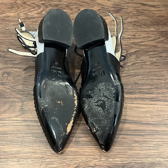 CD lace up snakeskin flats - Picture 2 of 2